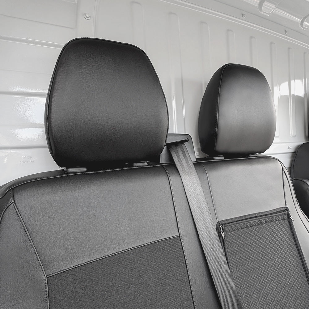 Schwarzer Kopfstützenbezug für den Maxus Deliver 9